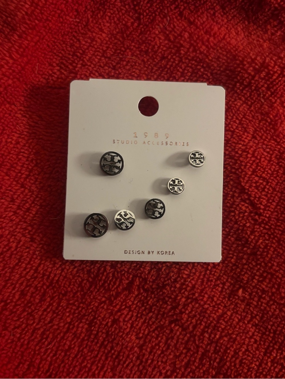 1989 Studio Accessories Silver Logo Stud Earring Set
